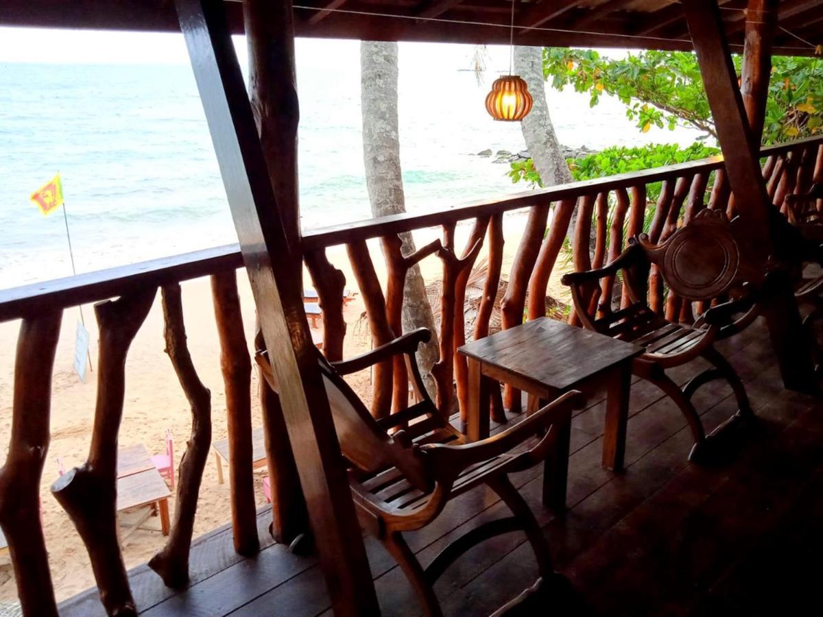 Lucky Sea Beach Hotel Tangalle Exterior foto